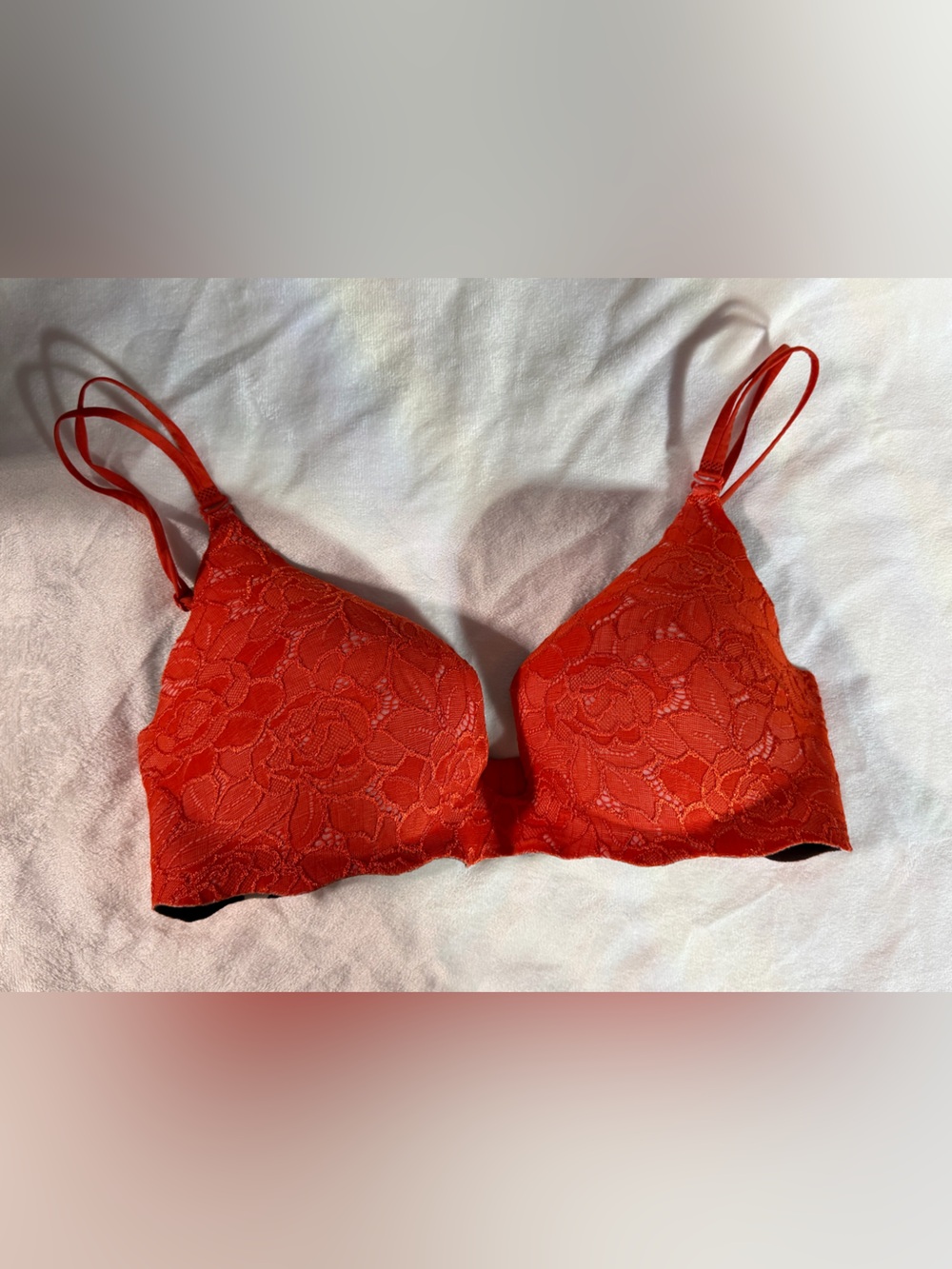 Victoria's Secret Red Lace Wireless Bra